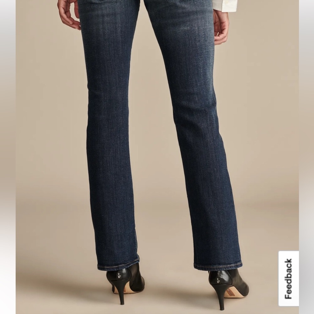 Lucky Brand🍀 Women’s Mid-Rise Sweet Bootcut jeans. Size 6/28 - Picture 3 of 13